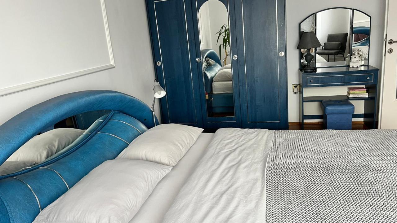 Travellers Apartment Cluj Napoca Bagian luar foto